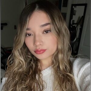 Meet your Posher, Francesca